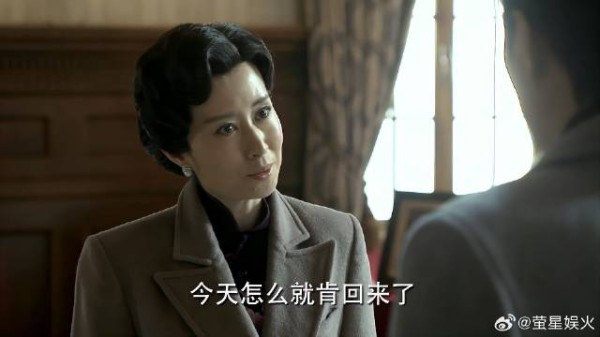 明镜辞别明台回家 却发现明楼回来了，直接怒了