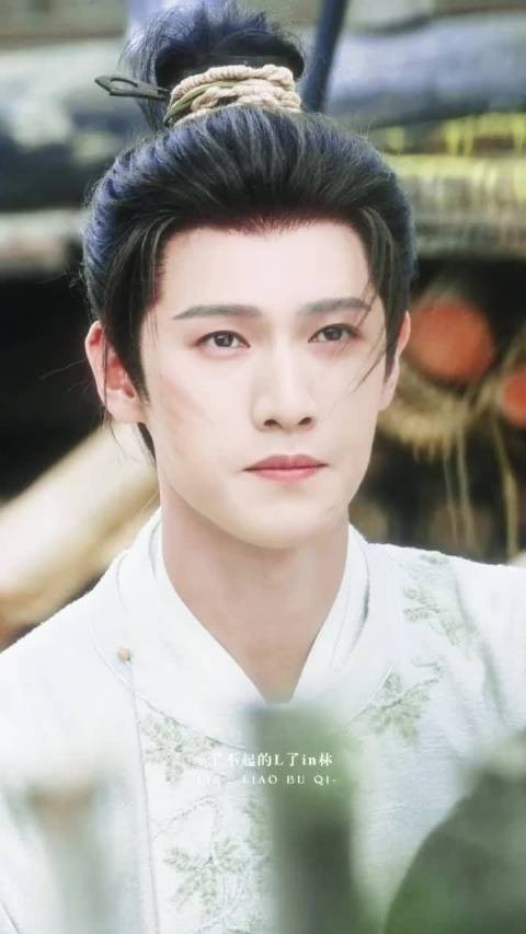 李昀锐《尚公主》路透，好漂亮的一张脸！谁会不爱干干净净俊朗非凡的言尚啊