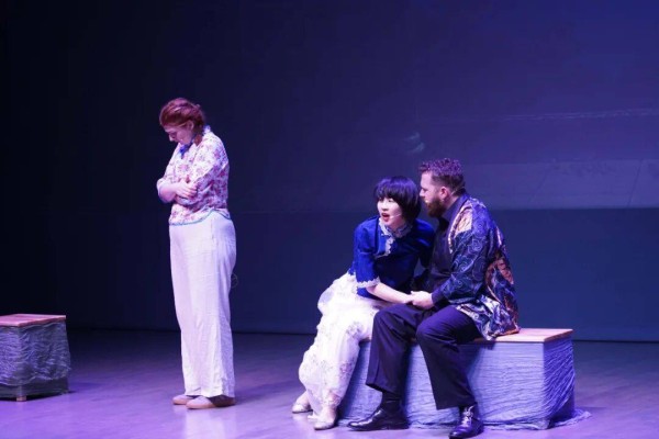 英文版《牡丹亭》惊艳亮相北大百周年纪念讲堂