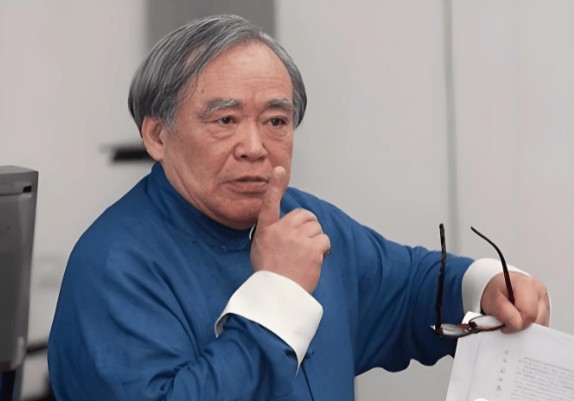 叶文福古诗欣赏【三叶草庐的七绝三奏】/黄康俊