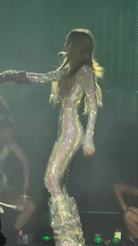 Lisa真的太大胆了