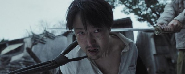 观众打出9.9分，海外破44亿，《哪吒2》也压不住，年度黑马来了？