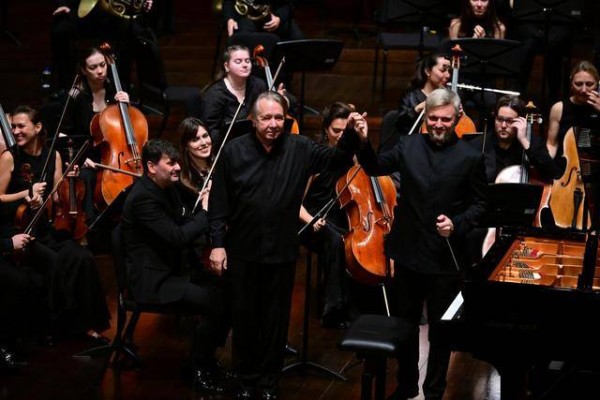 丝路和鸣,时代交响 2025深圳“一带一路”国际音乐季圆满落幕