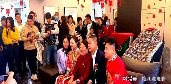 宠弟狂魔辛芷蕾:180万花得值!人设立得稳