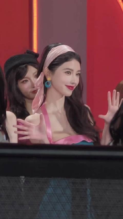 今年见过的最美的新面孔