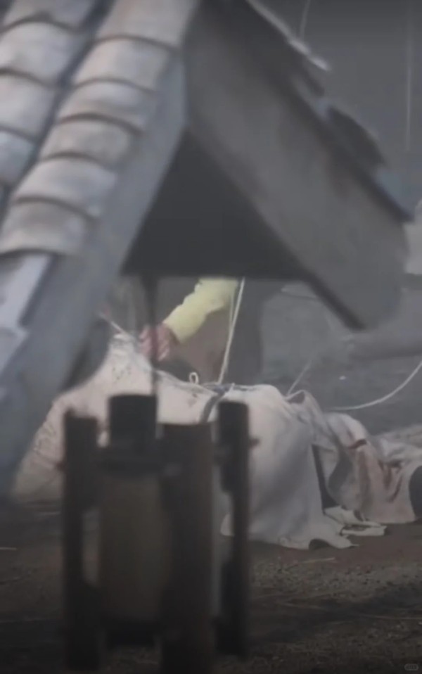 知名男演员突发意外！后脑勺触地