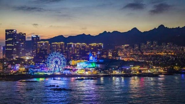 产品焕新、AI融合、打造演艺新空间……崂山文旅“新力量”带火市场