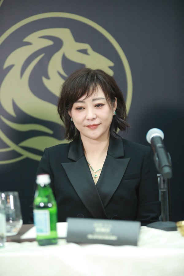 郝蕾发声！与辛芷蕾朋友圈争议是乌龙，当日便私下沟通