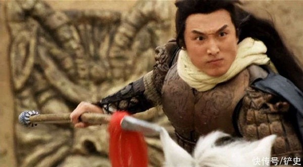 隋唐演义中最像赵云的英雄，不是伍云召，也不是罗成，那是谁呢！