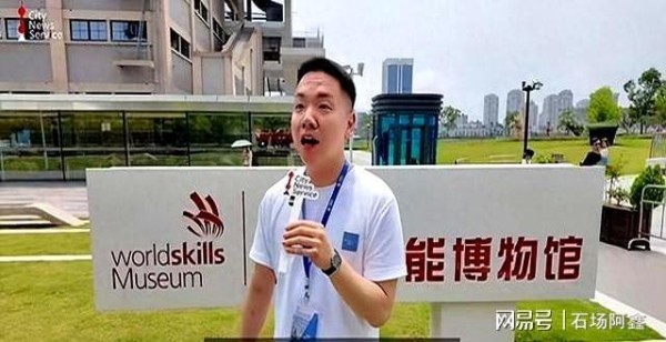 韩国没想到!年仅34岁的中国艺人肖战,竟在韩国娱乐圈掀起新高潮