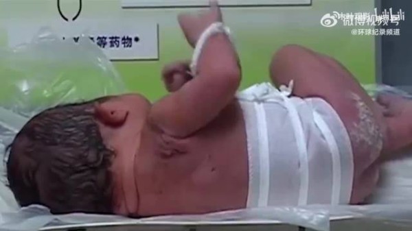 导演跟拍6年,真实记录9名吸毒女的颓靡生活,越看越让人揪心