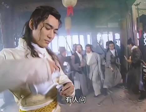 刀扔完以后跑去捡回来洗干净？