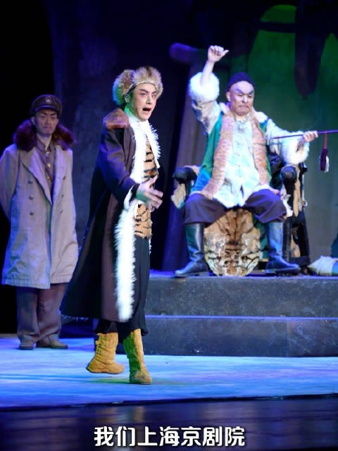 上海京剧院70周年晋京展演开幕,现代京剧《智取威虎山》获赞