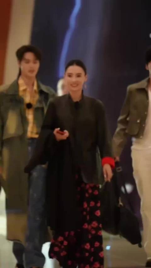 张柏芝、刘晓庆、宁静、刘嘉玲同框出席活动,谁的状态更好呢