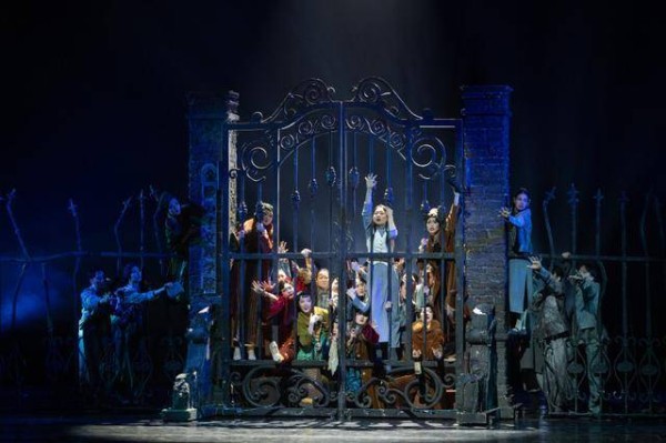 舞剧《金陵十三钗》湖南大剧院收官,观众直呼 “心碎又震撼”