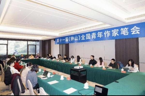 青年作家们正在思考什么,担心什么,创作什么?听听他们怎么说