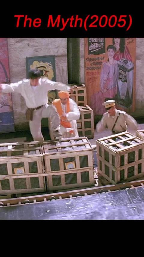 成龙05年的电影片段在外网火了,短短三天时间就突破300万赞了,太经典了