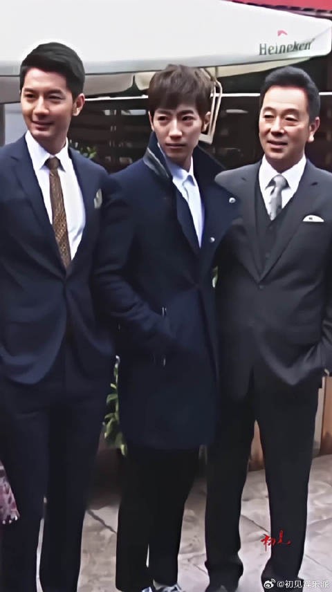 自带富贵气质蒙总,女人心目中完美大叔的形象,老戏骨张晨光