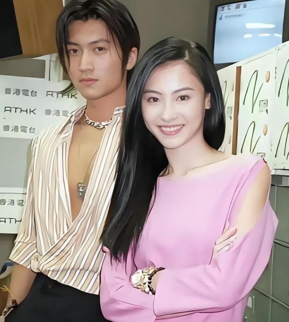 不再隐瞒!谢霆锋坦言拒绝和王菲结婚的真相,终为自己选择买了单