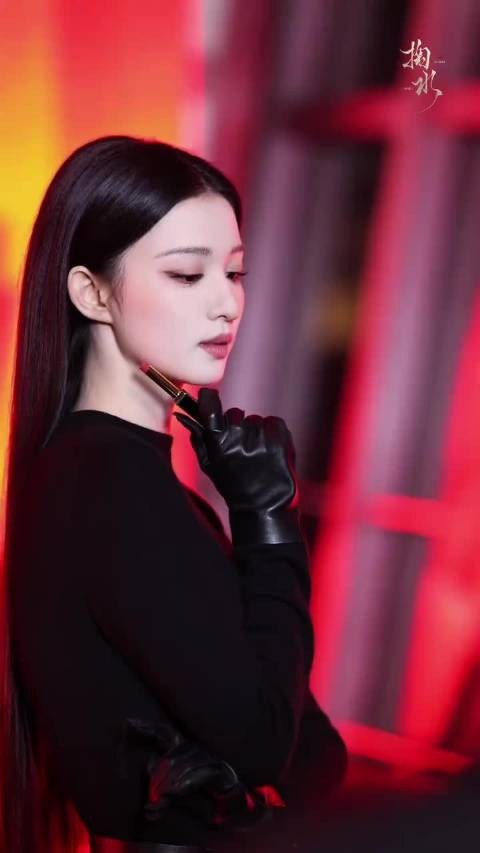 哈哈哈,笨蛋美人实锤了