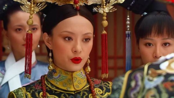 熹妃回宫（十五） 果郡王恭迎熹妃回宫