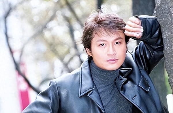 马景涛现状:发福到认不出,和新女友很甜蜜,辽宁亲戚和他很亲近