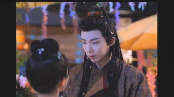 燕子京:我可以亲你一下吗？网友都回答“能！”