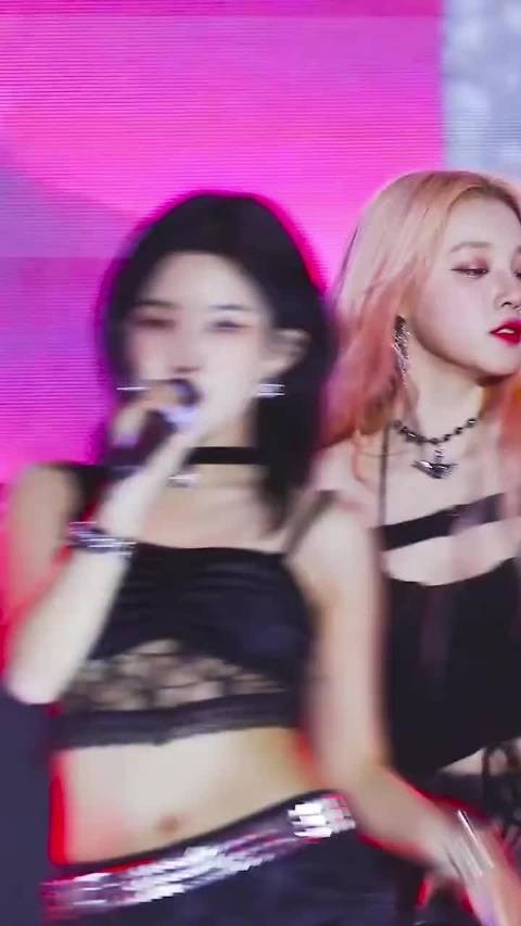 这才是女爱豆! 宋雨琦《TOMBOY》庆熙大学舞台名场面,金发造型,又甜又酷