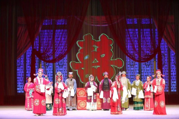 市评剧艺术中心精品剧目展演引发观剧热潮