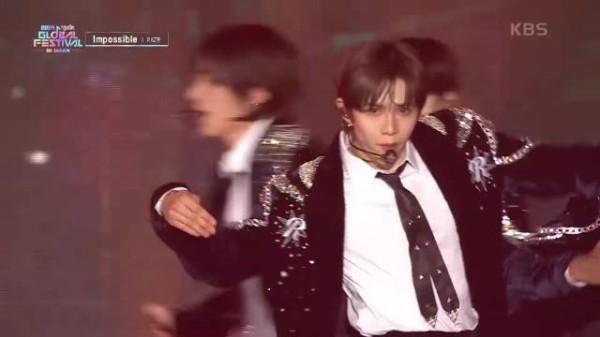 RIIZE一年前音乐银行表演三曲连唱