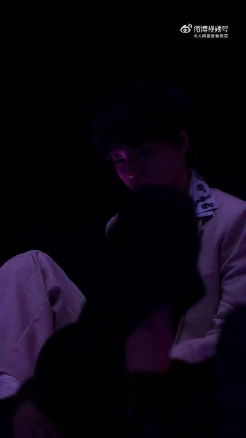 王俊凯回归跨年舞台引期待