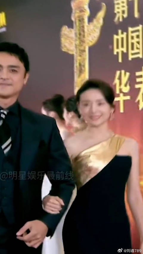 恭喜40岁的经纪人承认明道已结婚生子