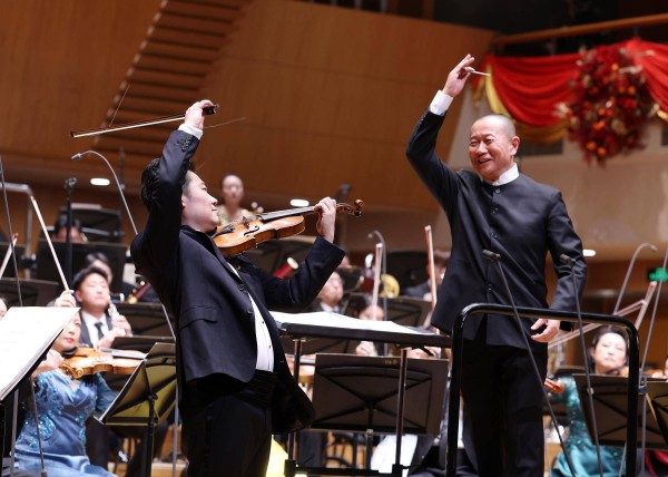 新年将至，中国交响乐团奏响“万马奔腾”