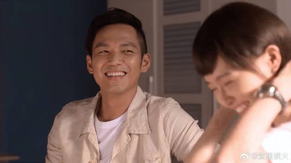 以琛默笙回老家，默笙看到以前照片，满满是兴趣