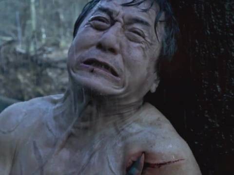 成龙新片过家家转型退休老人，63岁龙叔以温柔陪伴观众