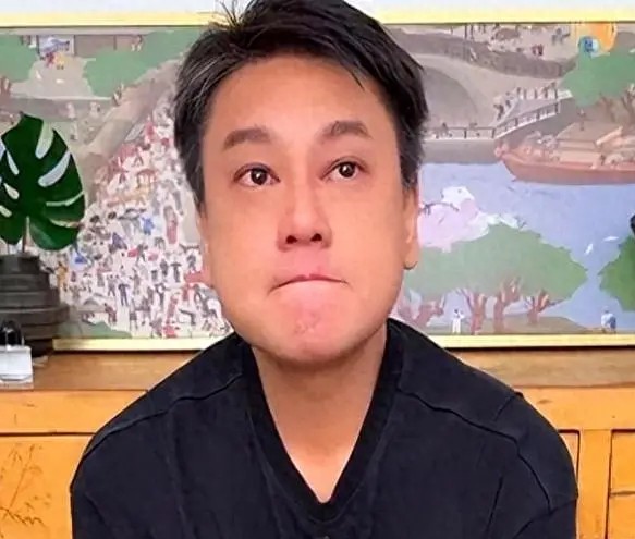把网友当“傻子”？朱孝天爆料不到24小时就认错！背后真相太现实