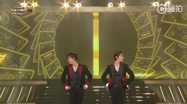 七年前的今天(181231),东方神起 在2018MBC歌谣大-祭典节目中带来