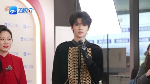 张峻豪想挑战港式背头