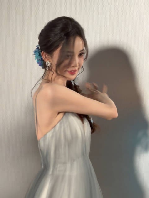 娜扎扇戏引热议玉茗茶骨微博追剧团