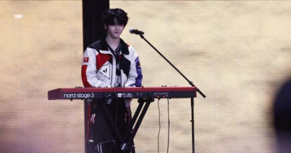 王橹杰张函瑞音乐会同步转圈默契爆表