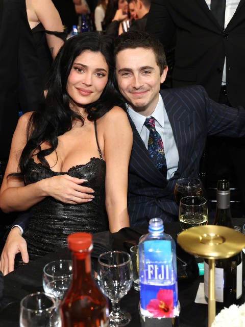 甜茶和女友金小妹在上秀恩爱！恭喜甜茶获得影帝！