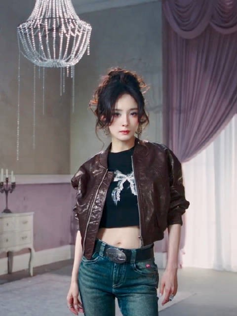 欢迎收看千禧年的辣妹 给杨幂点一首权威脸进行曲