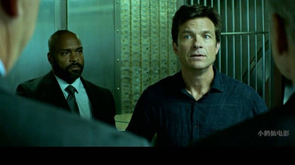 窝囊的中年男人，生活事业遭遇双重打击，压力山大！