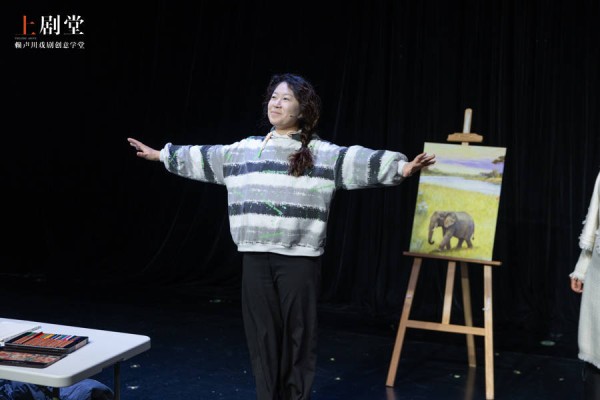 上剧堂六周年推出原创剧《匆匆慢达》，展现都市中快慢生活的碰撞与交融