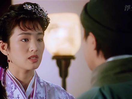 你似乎对我厌恶至极，可那三笑又为何暗藏温柔？