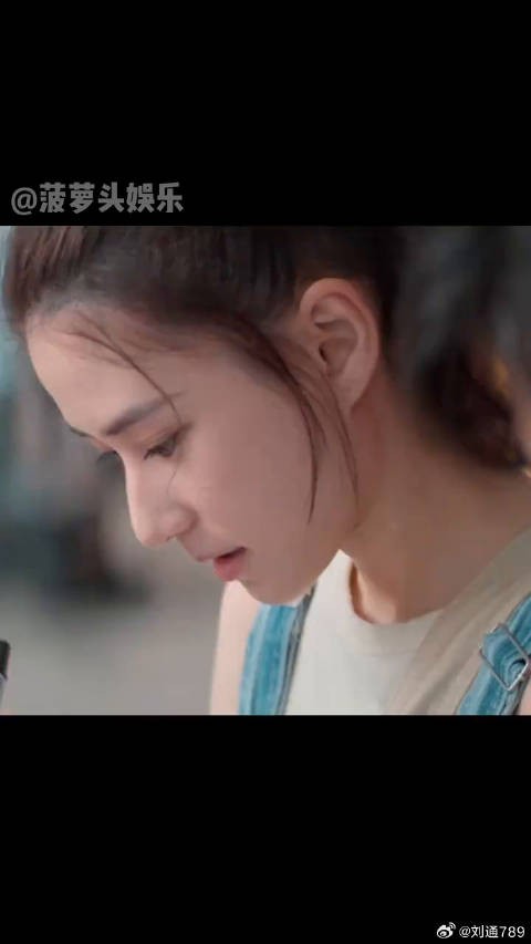 何超莲新片演绎异地思念,与角色共情引共鸣