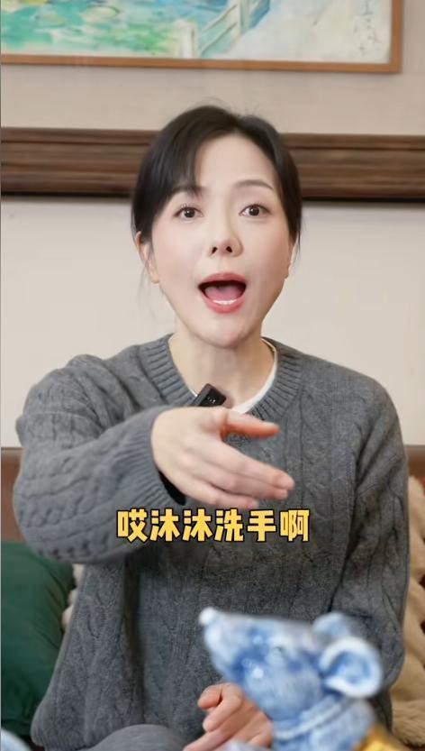 汪涵儿子正脸照曝光，很像杨乐乐，杨乐乐分享视频疑证实二胎传闻