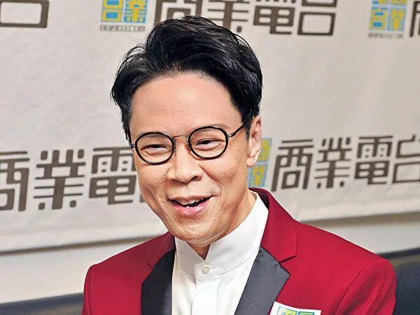 前总经理陈志云相隔13年后「返」TVB：这条路我留下不少脚毛