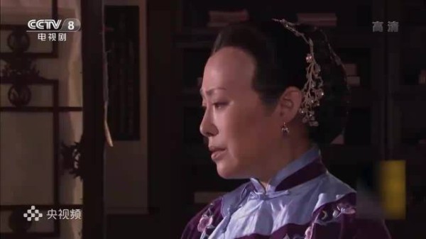 《大宅门》二奶奶救白景怡打官司决心坚定