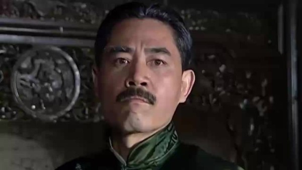 大宅门: 白敬业被白景琦怼到抬不起头!嫌他懦弱不像男人,这波训斥太狠了